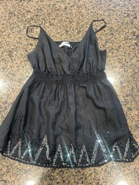 Old Navy Black Casual Top with Perfect Fit Tag